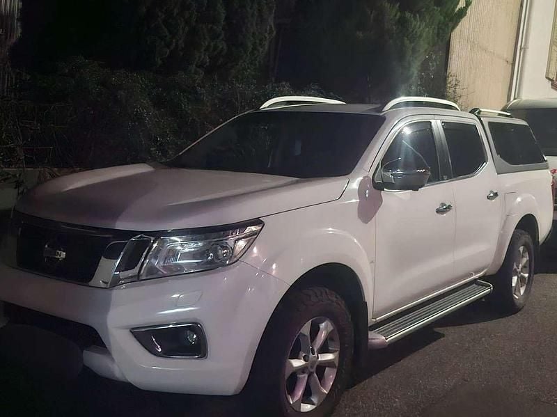 Weiß Gebraucht 2016 Nissan Navara Tekna Abholung | 17.000 € (Fairer Preis) - Bild 1/3