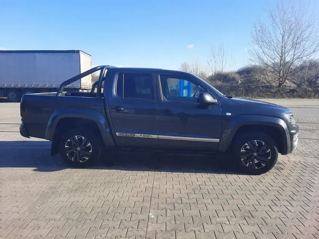 Gebraucht VW Amarok Dark Label 204 PS (150 kW) 2020 Schwarz Pickup