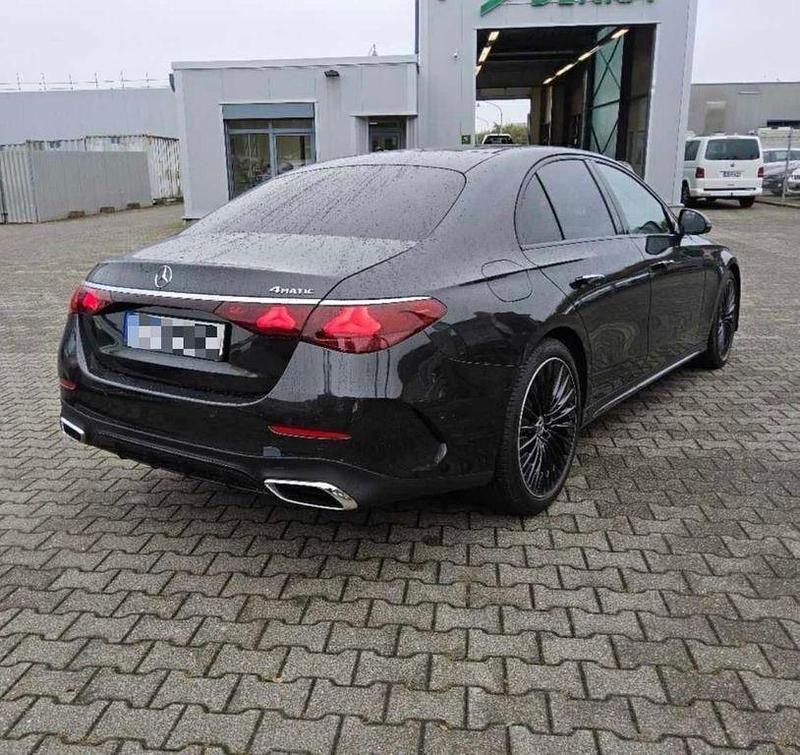 Gebraucht Mercedes E220 Advanced 197 PS (144 kW) 2025 Graphitgrau metallic Limousine