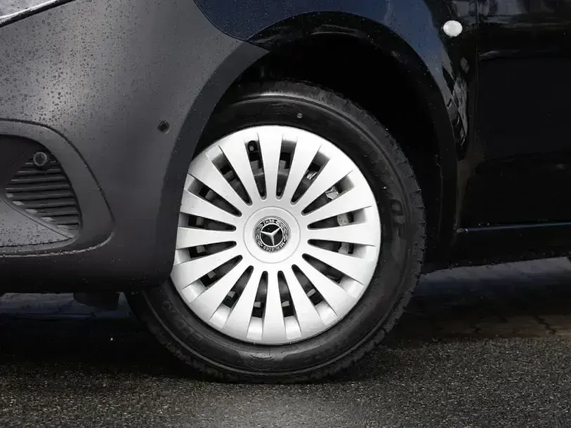 Neu Mercedes Vito 2026 Schwarz Van