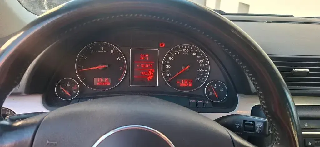 Second-hand Audi A4 163 CP (119 kW) 2003 Negru Break