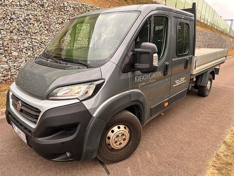 Grau Gebraucht 2020 Fiat Ducato Van | 18.990 € (Fairer Preis) - Bild 1/4