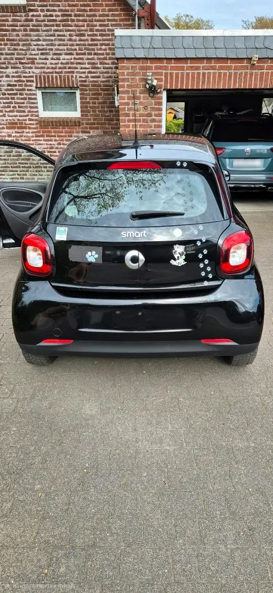 Usata Smart ForFour 70 CV (51 kW) 2015 Nero Utilitaria