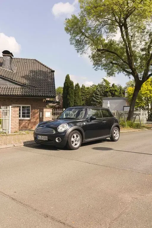 Gebraucht Mini ONE 95 PS (69 kW) 2009 Schwarz Kleinwagen