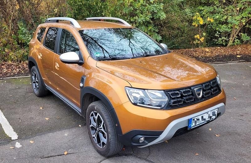 Orange Gebraucht 2019 Dacia Duster Adventure SUV | 14.200 € (Fairer Preis) - Bild 1/4