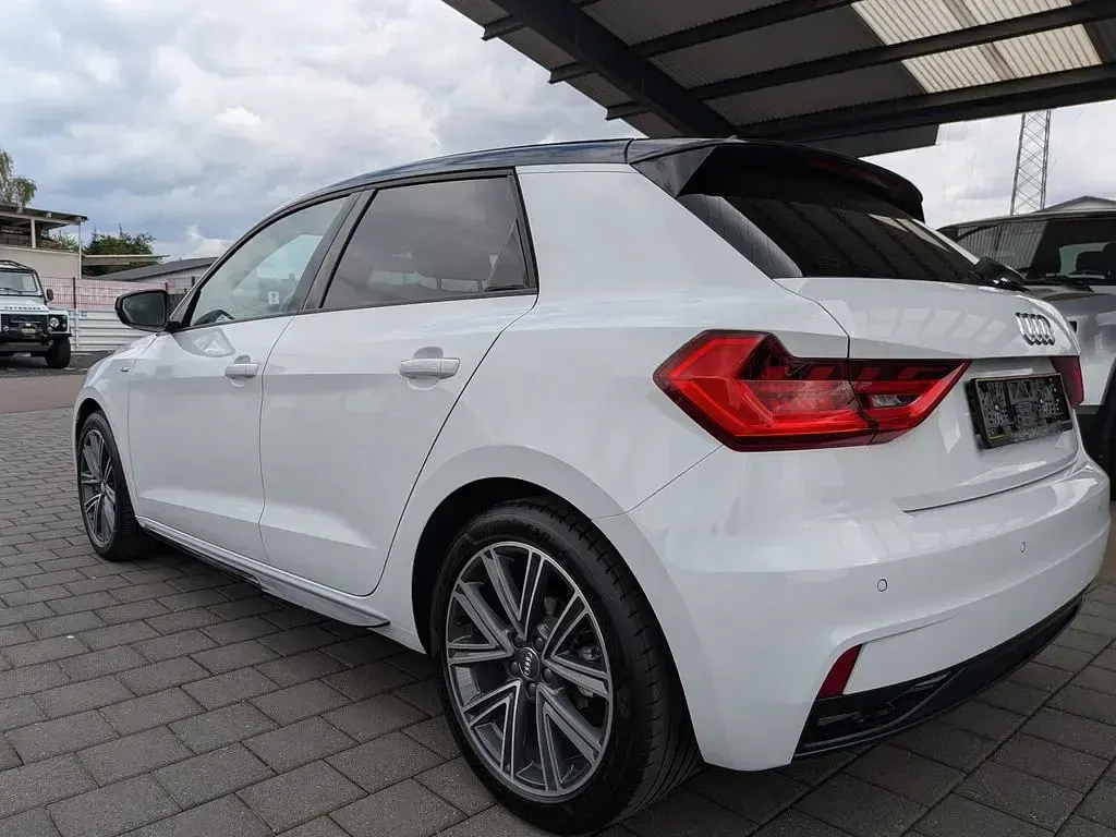 Gebraucht Audi A1 Sport 150 PS (110 kW) 2020 Weiß SUV