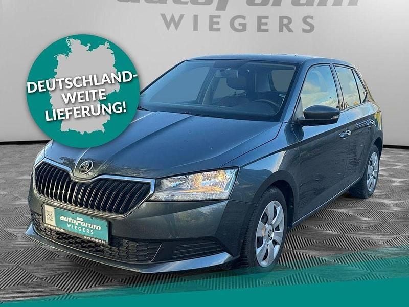 Grau Gebraucht 2021 Skoda Fabia Cool Plus Kleinwagen | 10.881 € (Guter Preis) - Bild 1/4