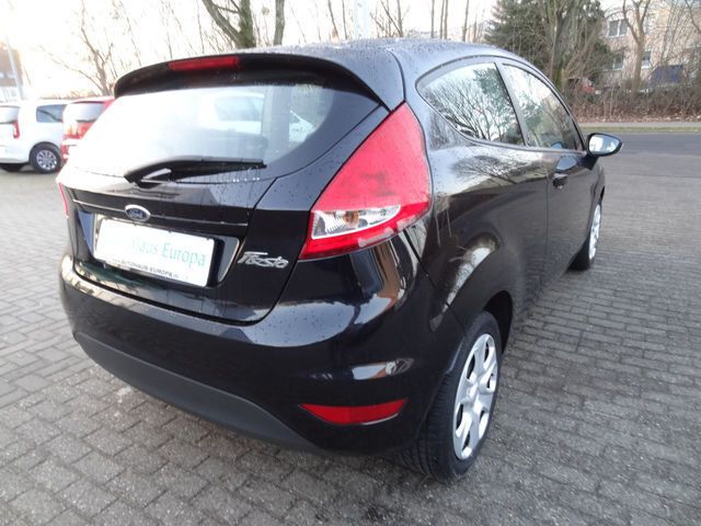 Gebraucht Ford Fiesta Champions Edition 60 PS (44 kW) 2012 Schwarz metallic Kleinwagen