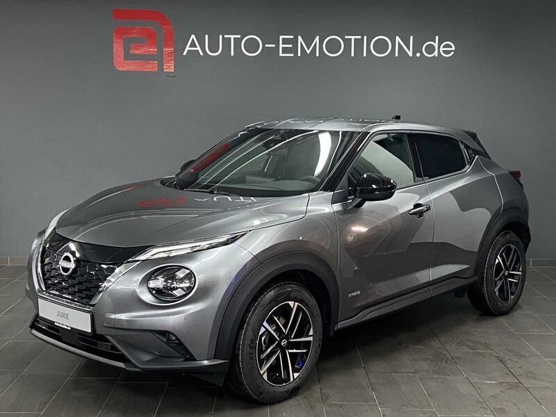 Dark grey Neu 2024 Nissan Juke N-Connecta SUV | 26.190 € (Superpreis) - Bild 1/4