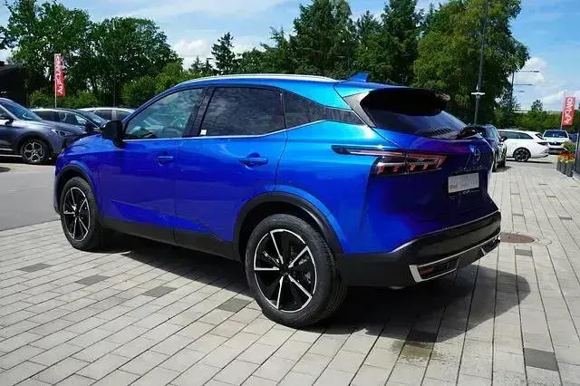 Neu Nissan Qashqai Tekna 158 PS (116 kW) 2026 Blau SUV