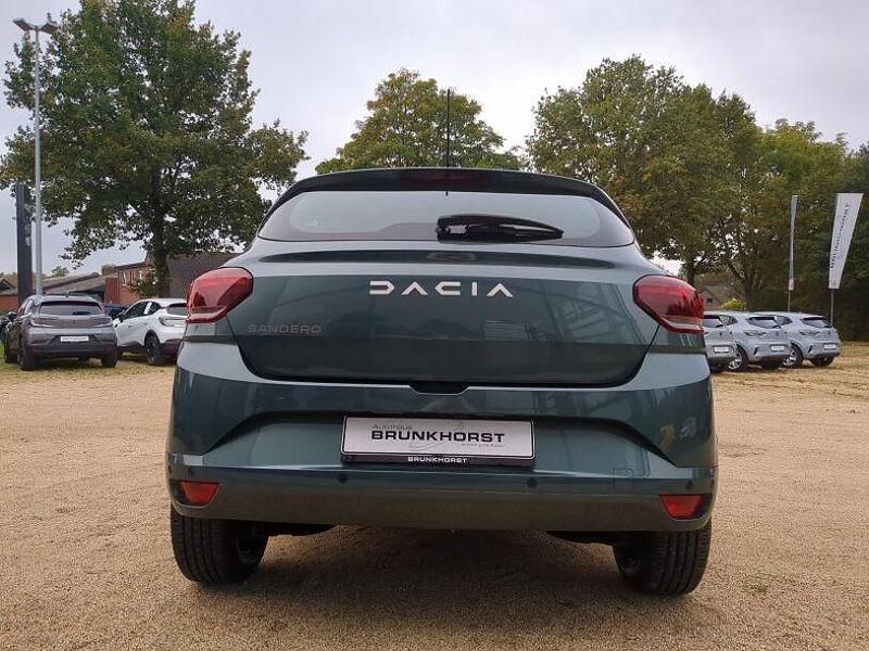 Neu Dacia Sandero Expression 101 PS (74 kW) 2025 Zedergrün Kleinwagen