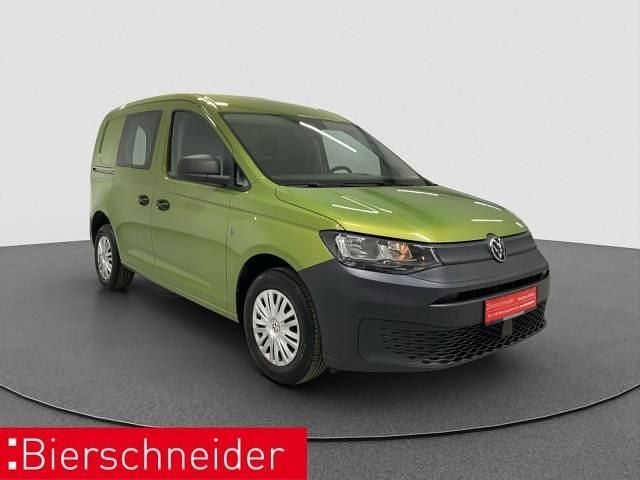 Używany VW Caddy 102 KM (75 kW) 2022 Zielony Minivan