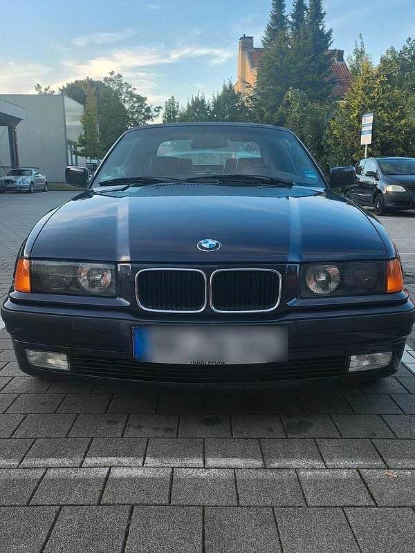 Violet Gebraucht 1991 BMW 320 Cabriolet Cabrio | 8.500 € - Bild 1/4
