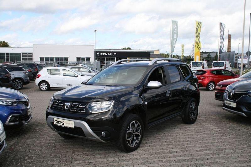 Schwarz Gebraucht 2020 Dacia Duster Adventure SUV | 19.190 € (Teuer) - Bild 1/4