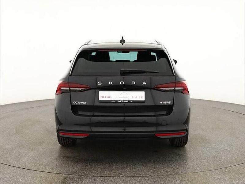 Nouă Skoda Octavia 2026 Andere