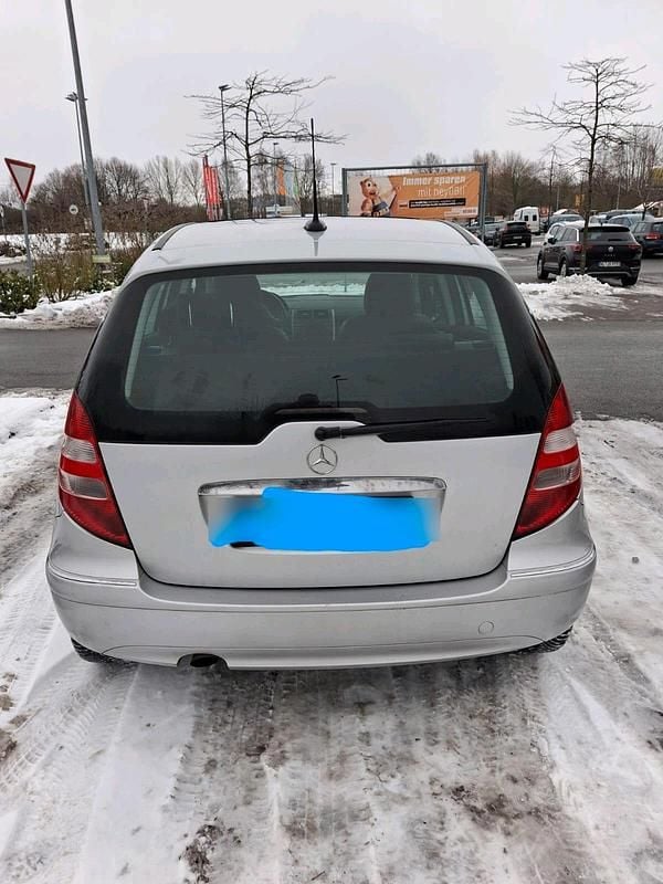 Gebraucht Mercedes A150 95 PS (69 kW) 2007 Silber Kleinwagen