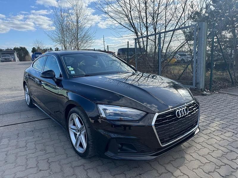 Gebraucht Audi A5 Sportback 163 PS (119 kW) 2021 Schwarz Kleinwagen