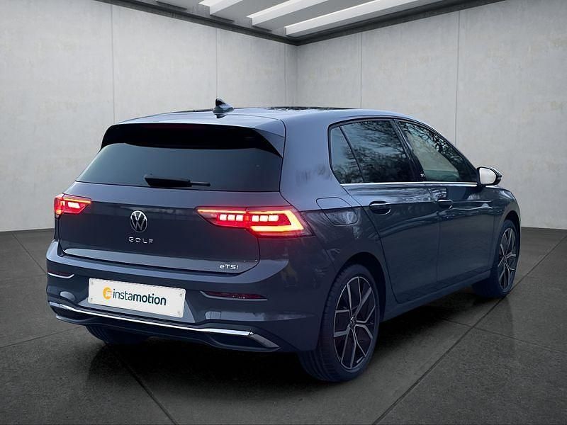 Gebraucht VW Golf VIII 150 PS (110 kW) 2025 Grau Kleinwagen