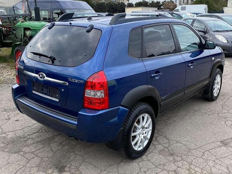 Gebraucht Hyundai Tucson GLS 141 PS (103 kW) 2007 Marine blue SUV