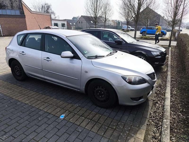 Gebraucht Mazda 3 105 PS (77 kW) 2005 Silber Limousine