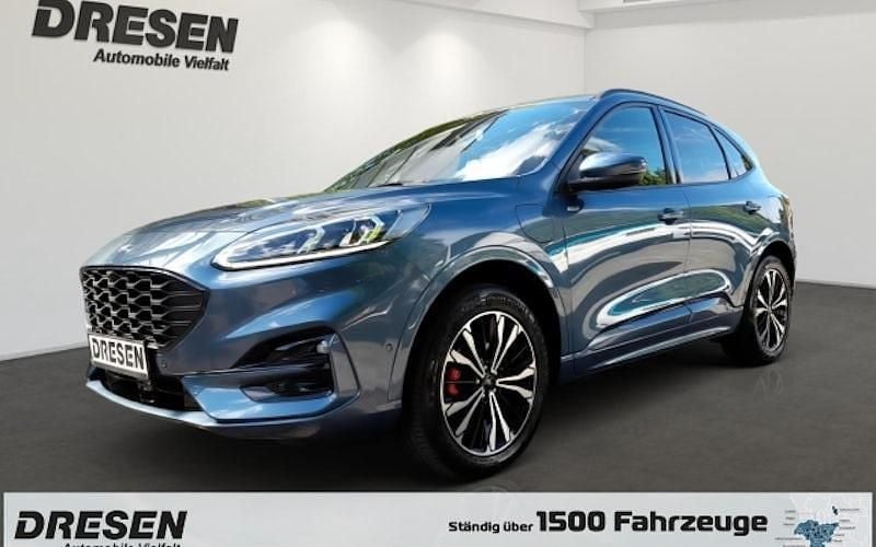 Blau Gebraucht 2022 Ford Kuga ST-Line X SUV | 24.390 € (Fairer Preis) - Bild 1/4