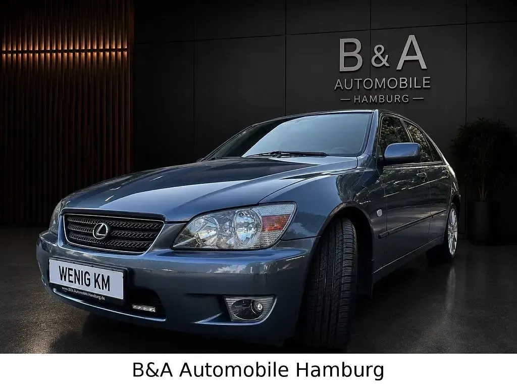 Gebraucht Lexus IS200 155 PS (114 kW) 2004 Blau Limousine