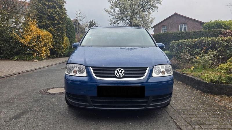 Gebraucht VW Touran 140 PS (102 kW) 2006 Blau Van / Kleinbus
