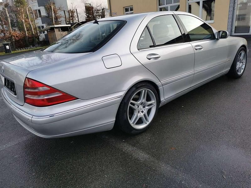 Gebraucht Mercedes S320 224 PS (164 kW) 2001 Brillantsilber  metalliclack Limousine
