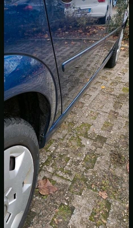 Gebraucht Opel Meriva 75 PS (55 kW) 2007 Van / Kleinbus