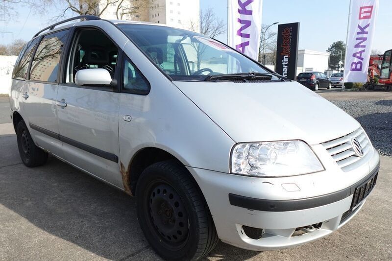 Silber Gebraucht 2003 VW Sharan Highline Van / Kleinbus | 1.290 € (Guter Preis) - Bild 1/4