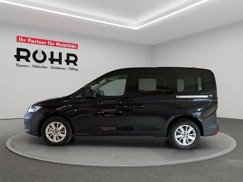 Second-hand VW Caddy Basis 116 CP (85 kW) 2025 Negru Monovolum