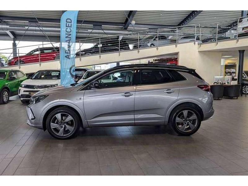 Gebraucht Opel Grandland X Elegance 131 PS (96 kW) 2023 Quarz silber (metallic) SUV