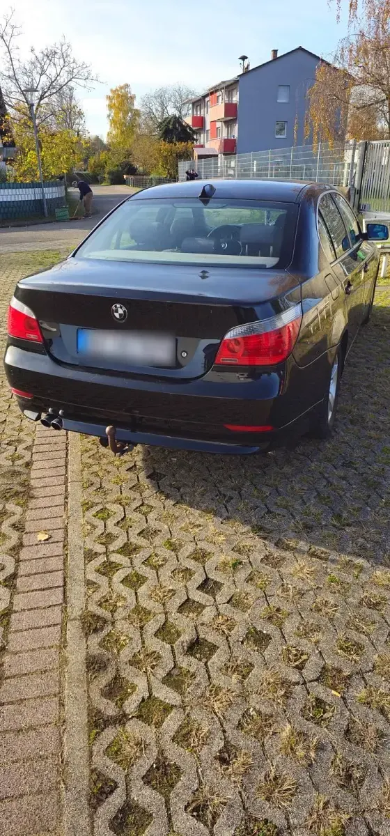 Gebraucht BMW 523 177 PS (130 kW) 2006 Schwarz Limousine