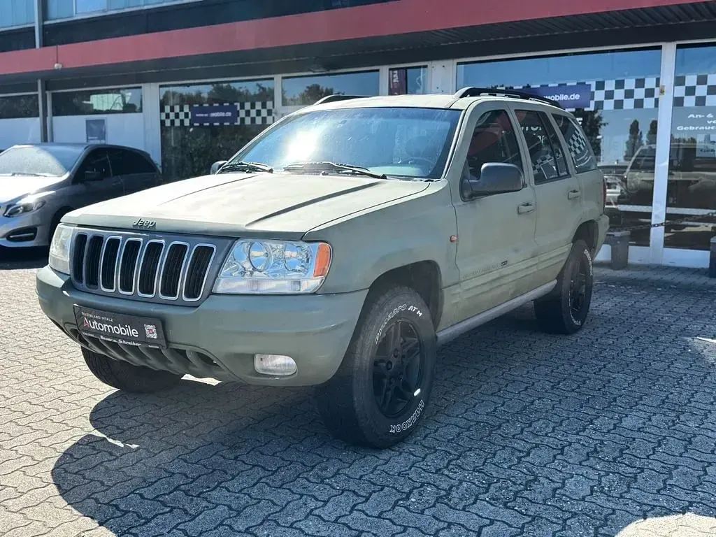 Gebraucht Jeep Grand Cherokee 163 PS (119 kW) 2002 Silber SUV