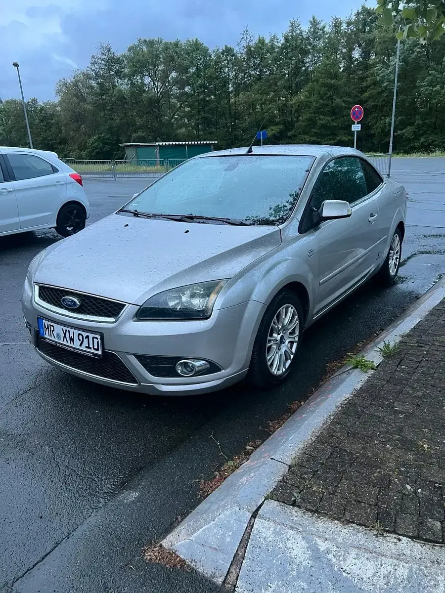 Gebraucht Ford Focus Cabriolet 145 PS (106 kW) 2007 Grau Cabrio