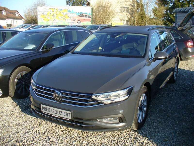 Uranograu Gebraucht 2021 VW Passat Business Kombi | 18.595 € (Fairer Preis) - Bild 1/4
