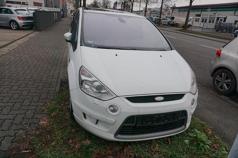 Gebraucht Ford S-MAX S 175 PS (128 kW) 2009 Weiß Van / Kleinbus
