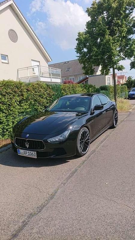 Gebraucht Maserati Ghibli 330 PS (242 kW) 2015 Limousine