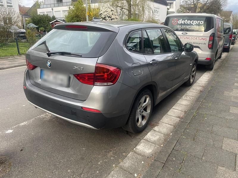 Gebraucht BMW X1 177 PS (130 kW) 2012 Grau SUV