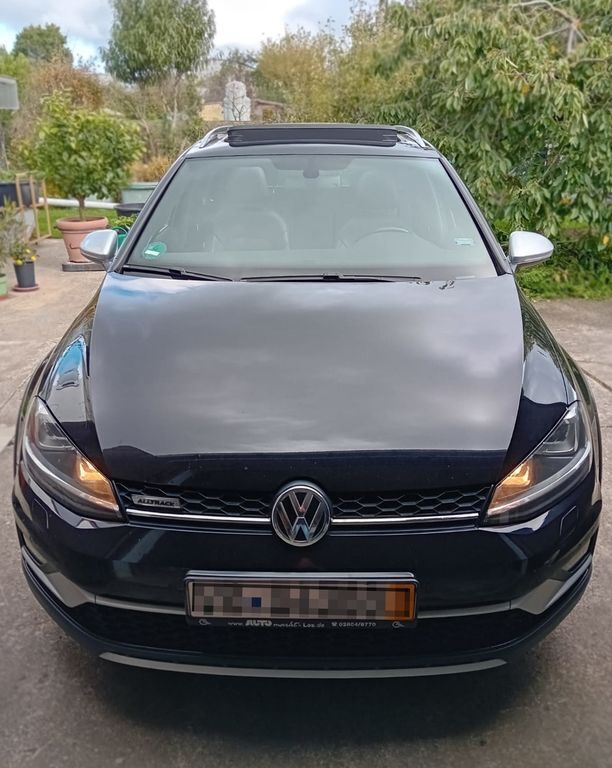 Schwarz Gebraucht 2015 VW Golf Alltrack Kombi | 11.200 € (Guter Preis) - Bild 1/4