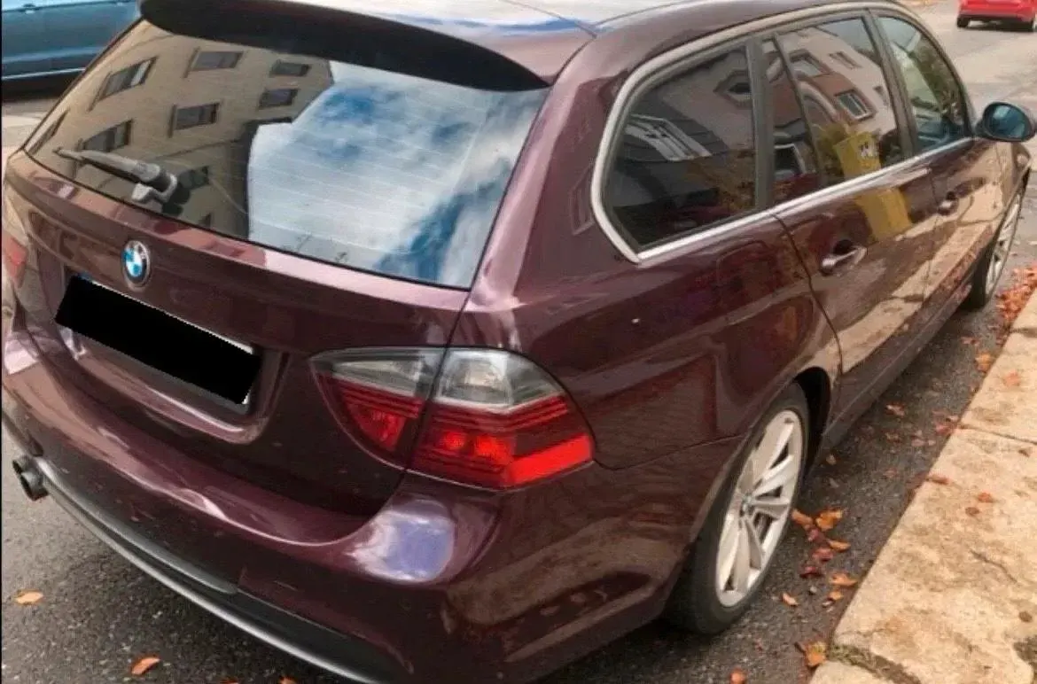 Gebraucht BMW 320 M Sport 197 PS (144 kW) 2007 Rot Kombi