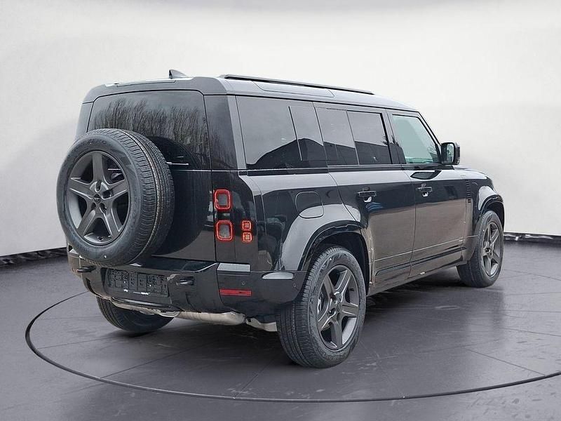 Neu Land Rover Defender SE Dynamic 200 PS (147 kW) 2026 Schwarz SUV