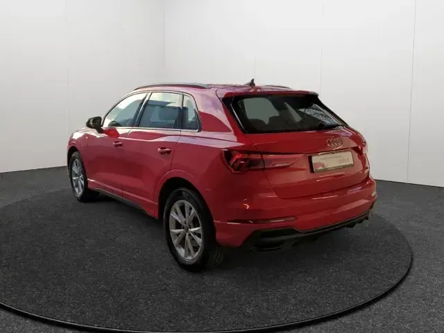 Gebraucht Audi Q3 S-Line 150 PS (110 kW) 2024 Gelb SUV