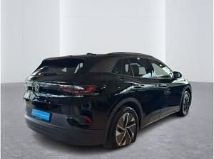 Gebraucht VW ID.4 Pro Performance 210 kW (286 PS) 2025 Schwarz (grenadillschwarz metallic) SUV