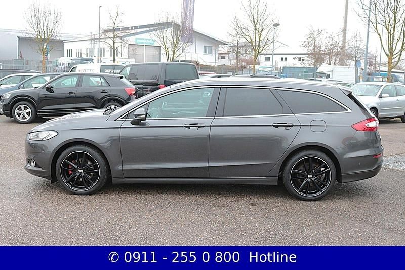 Gebraucht Ford Mondeo Titanium 150 PS (110 kW) 2016 Grau Kombi