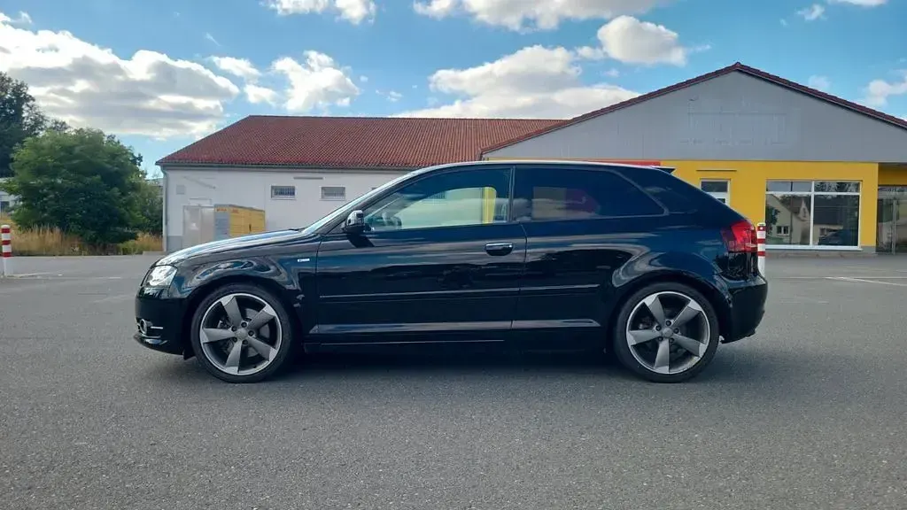 Gebraucht Audi A3 S-Line 160 PS (117 kW) 2011 Schwarz Kleinwagen