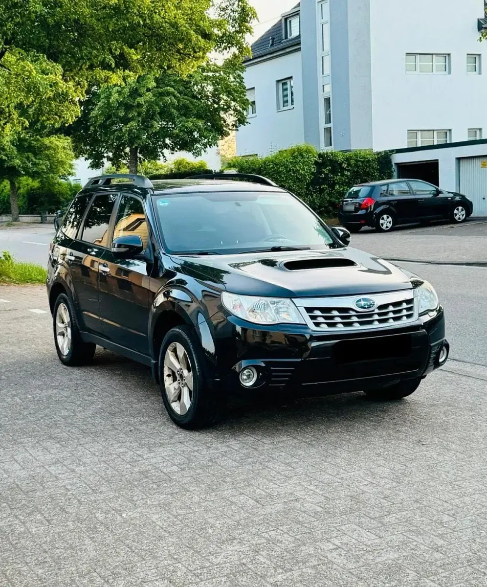 Occasion Subaru Forester 150 ch (110 kW) 2012 Noir SUV