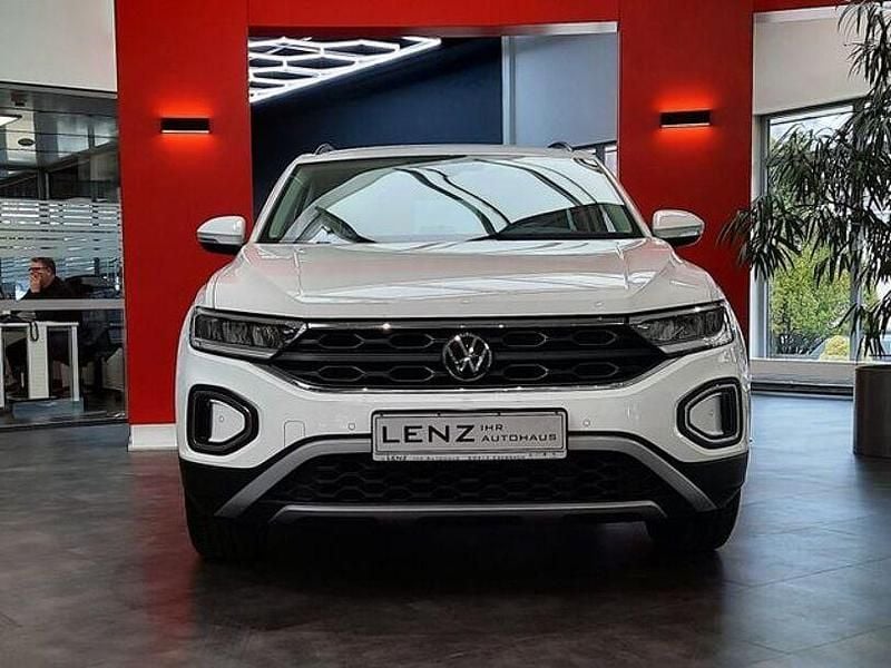 Second-hand VW T-Roc Life 150 CP (110 kW) 2022 Alb SUV