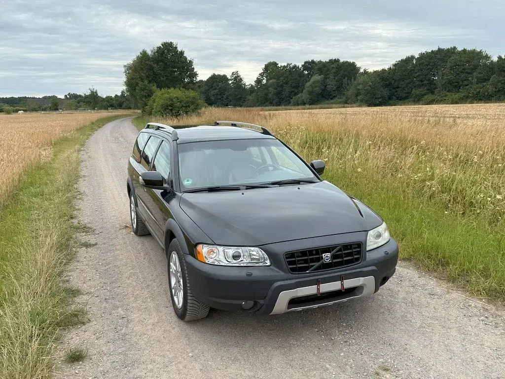 Gebraucht Volvo XC70 Summum 163 PS (119 kW) 2007 Schwarz Kombi