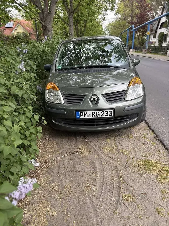 Gebraucht Renault Modus Privilege 75 PS (55 kW) 2004 Van / Kleinbus